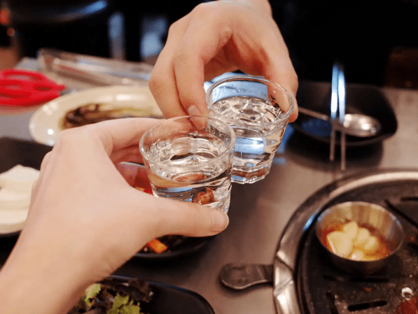 술 마시고