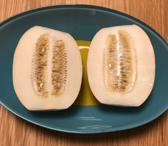 "맛있어도 참는걸 추천합니다" 많이 먹다가 폐에 물까지 차게 만드는 '이 과일'